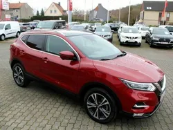 Rood Gebruikt 2018 Nissan Qashqai N-Connecta SUV | € 17.950 (Iets duurder)