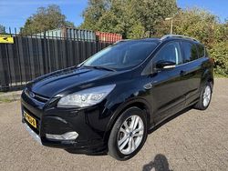 Zwart Gebruikt 2016 Ford Kuga Titanium SUV | € 13.950 (Goede deal)