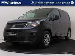 Zwart Gebruikt 2023 Fiat e-Doblò MPV | € 22.925 (Super prijs)