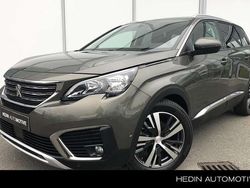 Grijs Gebruikt 2020 Peugeot 5008 Premium MPV | € 21.945 (Goede deal)