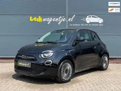 Zwart Gebruikt 2023 Fiat 500e Icon Hatchback | € 14.990 (Goede deal)
