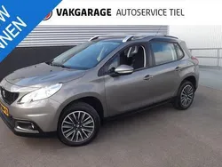 Grijs, metallic lak Gebruikt 2016 Peugeot 2008 Active SUV | € 10.700 (Eerlijke prijs)