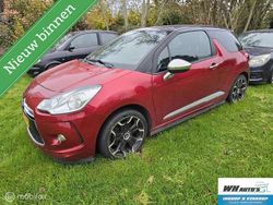 Rood Gebruikt 2011 Citroën DS3 Sport Chic Hatchback | € 2.990 (Super prijs)