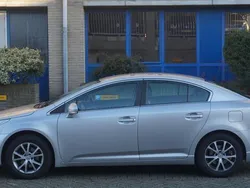 Grijs Gebruikt 2009 Toyota Avensis Business Edition Sedan | € 5.950 (Iets duurder)