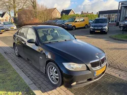 Zwart Gebruikt 2005 BMW 320 Sedan | € 1.450