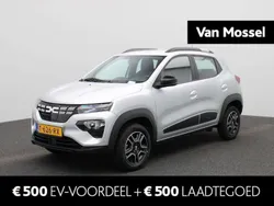 Grijs Gebruikt 2023 Dacia Spring Essentiel Hatchback | € 13.440 (Eerlijke prijs)
