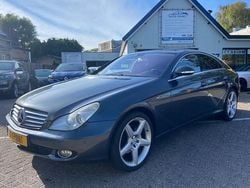 Grijs Gebruikt 2007 Mercedes CLS320 AMG Sedan | € 4.899