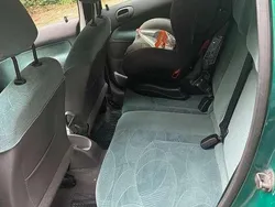 Gebruikt 2002 Peugeot 206 Platinum Sedan | € 1.990 (Eerlijke prijs)