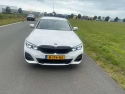 Wit Gebruikt 2022 BMW 318 Executive Sedan | € 23.500 (Eerlijke prijs)