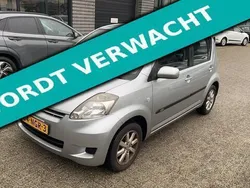 Grijs Gebruikt 2010 Daihatsu Sirion Hatchback | € 5.245 (Eerlijke prijs)