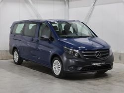 Blauw Gebruikt 2022 Mercedes Vito Stationwagen | € 39.950