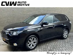 Zwart Gebruikt 2014 Mitsubishi Outlander Instyle SUV | € 8.400 (Goede deal)