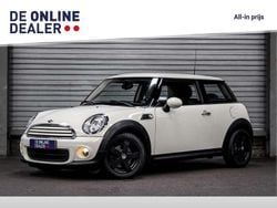 Wit Gebruikt 2013 Mini Cooper Business Hatchback | € 4.850 (Super prijs)