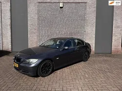 Grijs Gebruikt 2005 BMW 325 Executive Sedan | € 4.499 (Eerlijke prijs)