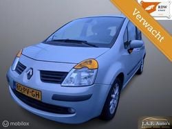 Grijs Gebruikt 2005 Renault Modus MPV | € 1.499 (Eerlijke prijs)