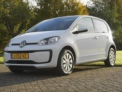 Wit Gebruikt 2020 VW up! move up! Hatchback | € 9.250 (Goede deal)
