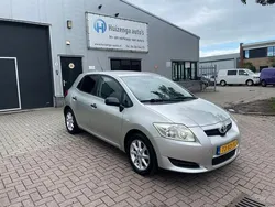 Grijs Gebruikt 2007 Toyota Auris Terra Hatchback | € 3.499 (Eerlijke prijs)