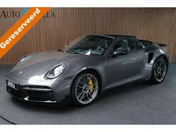 Grijs Gebruikt 2021 Porsche 992 Cabriolet | € 269.500 (Duur)