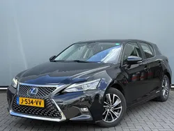 Zwart Gebruikt 2020 Lexus CT200h Hatchback | € 21.444 (Eerlijke prijs)