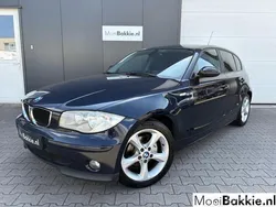 Blauw Gebruikt 2007 BMW 118 Executive Hatchback | € 2.650 (Eerlijke prijs)