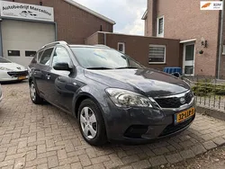 Grijs Gebruikt 2010 Kia Ceed Stationwagen | € 2.250 (Eerlijke prijs)