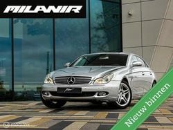 Grijs Gebruikt 2005 Mercedes CLS350 Sedan | € 6.945 (Duur)