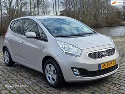 Beige Gebruikt 2011 Kia Venga Hatchback | € 5.499 (Eerlijke prijs)