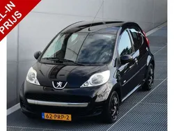 Zwart Gebruikt 2011 Peugeot 107 Hatchback | € 6.950 (Eerlijke prijs)