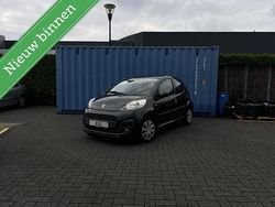 Grijs Gebruikt 2012 Peugeot 107 Hatchback | € 3.750 (Eerlijke prijs)