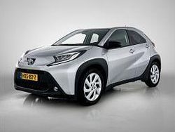 Grijs metallic Gebruikt 2023 Toyota Aygo Hatchback | € 17.745 (Eerlijke prijs)