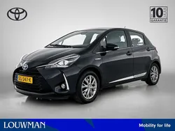 Zwart Gebruikt 2018 Toyota Yaris Hybrid Executive Hatchback | € 15.950 (Eerlijke prijs)