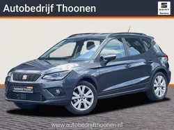Grijs, metallic lak Gebruikt 2020 Seat Arona Business SUV | € 19.900 (Goede deal)