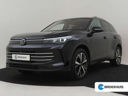 Zwart Gebruikt 2024 VW Tiguan Elegance SUV | € 45.900 (Super prijs)
