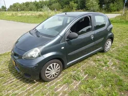 Grijs Gebruikt 2009 Toyota Aygo Comfort Hatchback | € 1.999 (Eerlijke prijs)