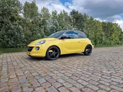 Geel Gebruikt 2013 Opel Adam Glam Hatchback | € 6.950 (Iets duurder)
