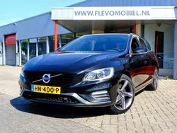 Zwart Gebruikt 2015 Volvo V60 R-Design Stationwagen | € 15.950 (Iets duurder)