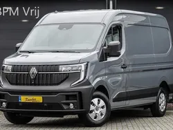 Grijs Nieuw 2024 Renault Master Urban Van | € 34.950 (Eerlijke prijs)