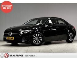Zwart (metallic) Gebruikt 2020 Mercedes A180 Business Sedan | € 17.995