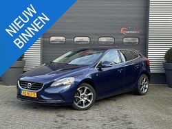 Gebruikt 2015 Volvo V40 CC Momentum Stationwagen | € 7.990 (Super prijs)