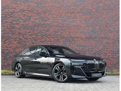 Zwart Gebruikt 2023 BMW M760e Executive Sedan | € 122.950