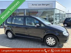 Zwart Gebruikt 2006 VW Touran Business MPV | € 3.744 (Iets duurder)