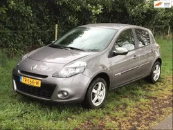 Grijs Gebruikt 2012 Renault Clio IV Night&Day Hatchback | € 7.450