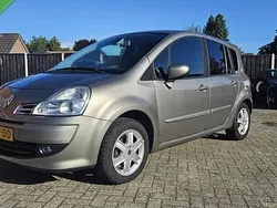 Beige Gebruikt 2008 Renault Grand Modus Dynamique MPV | € 2.350 (Duur)