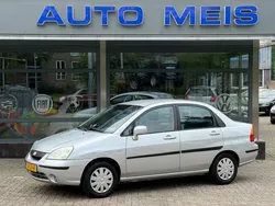 Grijs Gebruikt 2002 Suzuki Liana GLX Sedan | € 1.995