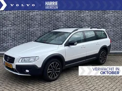 Wit Gebruikt 2015 Volvo XC70 Dynamic SUV | € 28.694 (Eerlijke prijs)