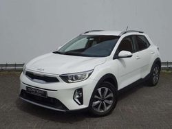 Wit Gebruikt 2022 Kia Stonic SUV | € 22.440 (Eerlijke prijs)
