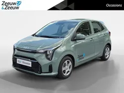Adventurous green Gebruikt 2025 Kia Picanto Hatchback | € 20.445 (Eerlijke prijs)