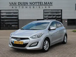 Grijs Gebruikt 2015 Hyundai i30 Hatchback | € 9.950 (Eerlijke prijs)