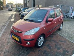 Rood (metallic) Gebruikt 2008 Hyundai i10 Hatchback | € 2.750 (Eerlijke prijs)