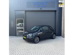 Zwart Gebruikt 2021 Fiat 500C Icon Cabriolet | € 18.950 (Eerlijke prijs)